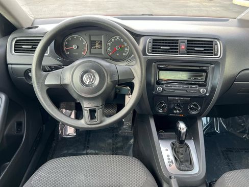 Used 2014 Volkswagen Jetta S image 17