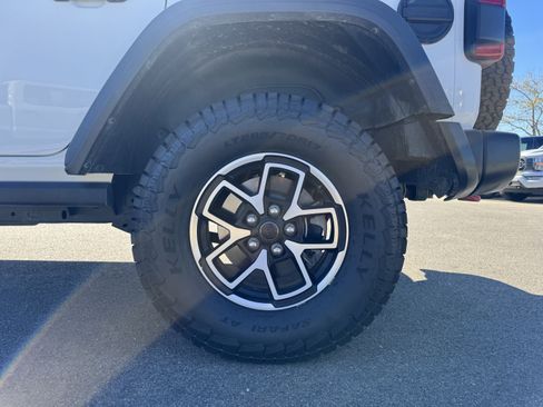 Used 2024 Jeep Wrangler Unlimited Rubicon image 20