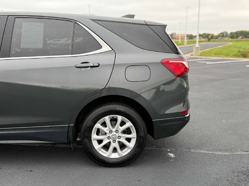 Used 2019 Chevrolet Equinox LT AWD/4WD image 13