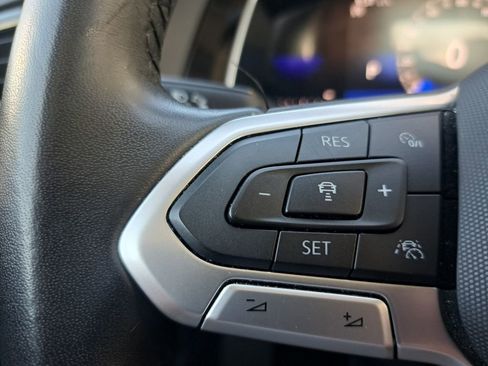 Used 2024 Volkswagen Jetta SE image 14