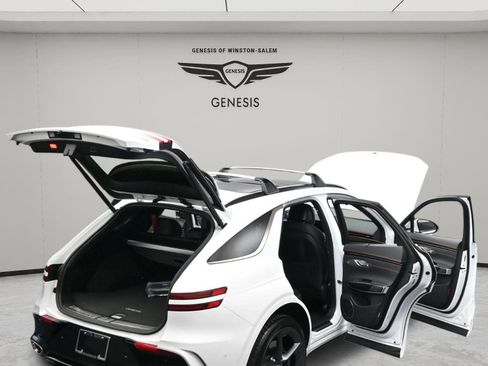 New 2026 Genesis GV70 3.5T Sport Prestige image 18