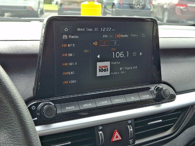 Certified 2023 Kia Forte LXS w/ LXS Technology Package FWD image 16