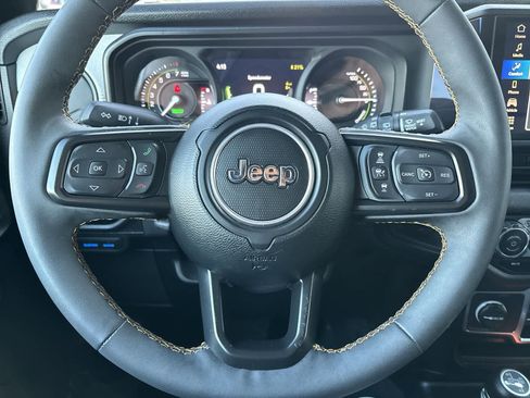 Used 2024 Jeep Wrangler Sport S w/ Convenience Group image 13