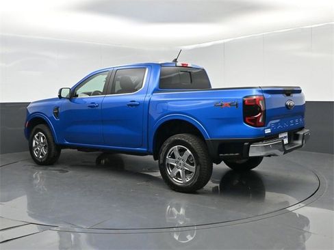Used 2025 Ford Ranger Lariat w/ Chrome Accent Package image 6