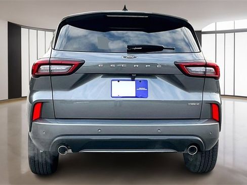 Used 2024 Ford Escape ST-Line Elite image 5