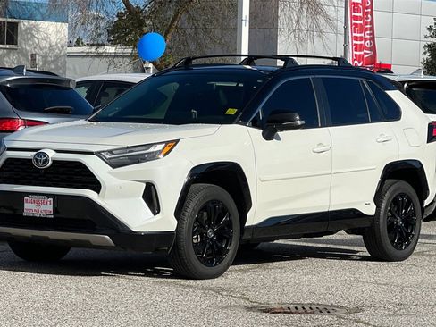 Certified 2022 Toyota RAV4 XSE image 7