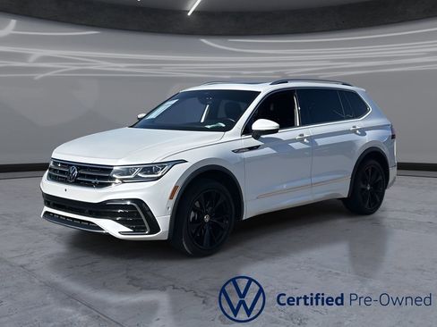 Certified 2023 Volkswagen Tiguan SEL R-Line AWD/4WD image 1