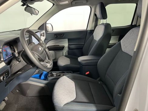 Used 2025 Ford Maverick XLT w/ Equipment Group 302A image 21