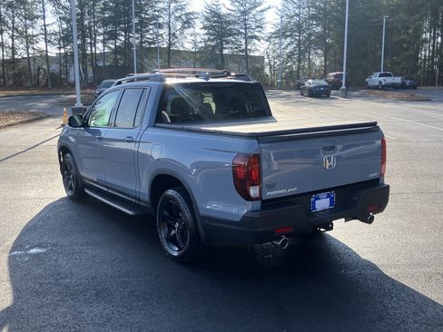 Certified 2023 Honda Ridgeline Black Edition image 8