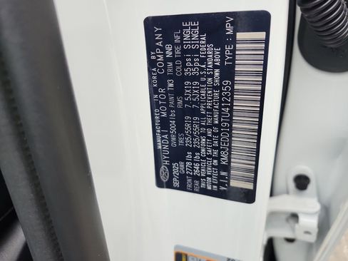 New 2026 Hyundai Tucson Limited image 25