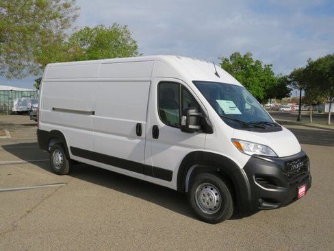 New 2023 RAM ProMaster 2500 FWD image 3