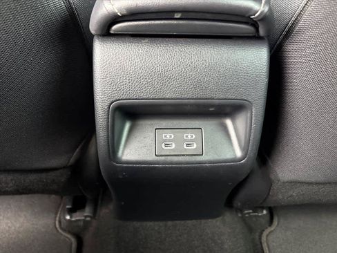 Used 2025 Toyota Corolla SE FWD image 10