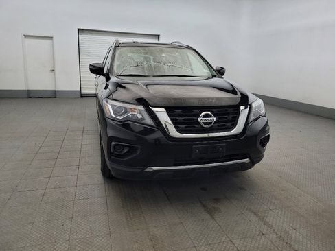 Used 2019 Nissan Pathfinder S AWD/4WD image 14