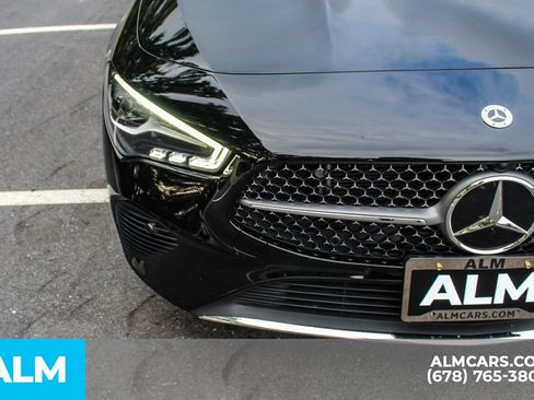 Used 2025 Mercedes-Benz CLA 250 image 11