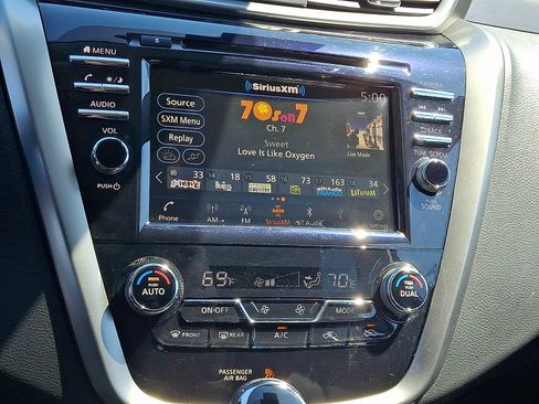 Certified 2024 Nissan Murano SV w/ SV Midnight Edition Package AWD/4WD image 21