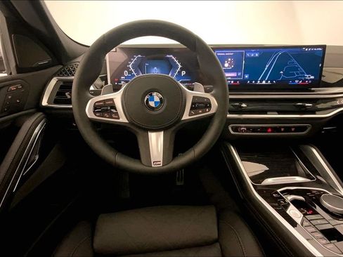 Certified 2026 BMW X6 xDrive40i w/ Climate Comfort Package image 4