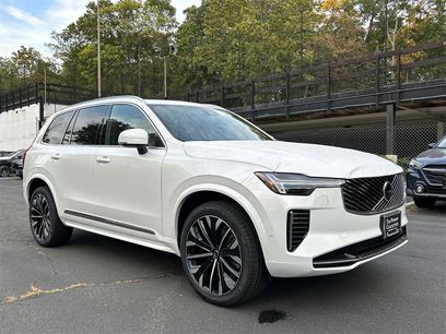 New 2026 Volvo XC90 B6 Plus w/ Protection Package Premier