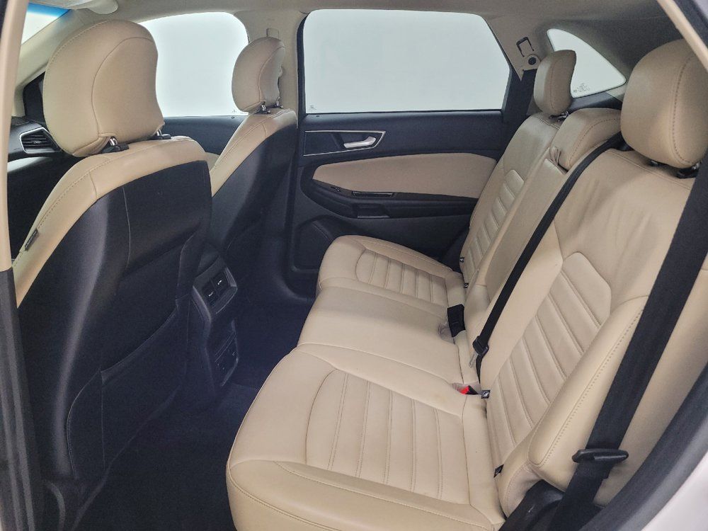 Used 2017 Ford Edge SEL w/ Equipment Group 201A AWD/4WD image 18
