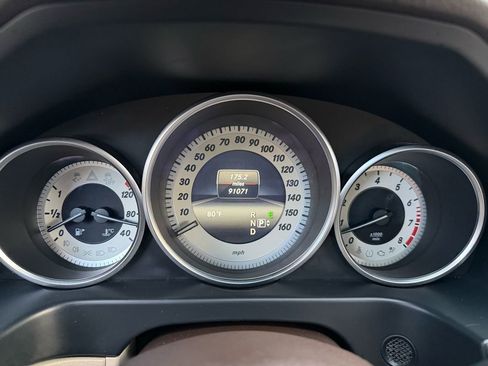 Used 2015 Mercedes-Benz E 350 4MATIC image 19