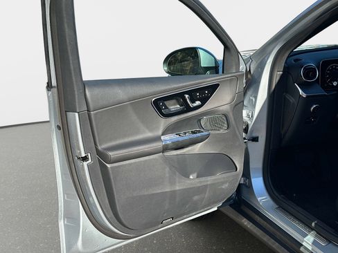 Used 2026 Mercedes-Benz GLC 300 GLC 300 image 16