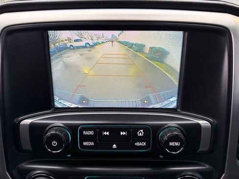 Used 2018 GMC Sierra 1500 SLT image 30