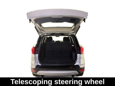 Used 2019 Ford Escape SE image 13