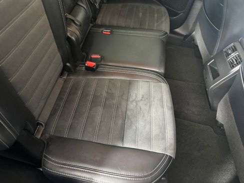 Used 2024 Mitsubishi Outlander SE AWD/4WD image 30