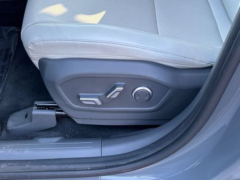 Used 2025 Hyundai Santa Fe SEL FWD image 22