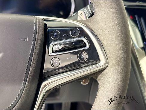 Used 2019 Cadillac CTS V w/ Carbon Fiber Package RWD image 14