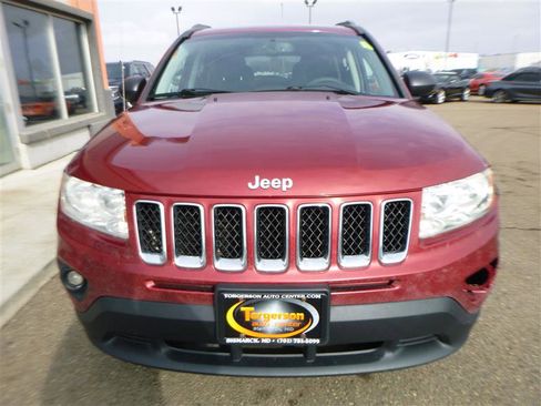 Used 2013 Jeep Compass Latitude w/ Sun/Sound Group image 19