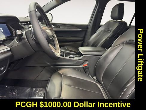 Used 2024 Jeep Grand Cherokee Limited w/ Black Appearance Package image 7