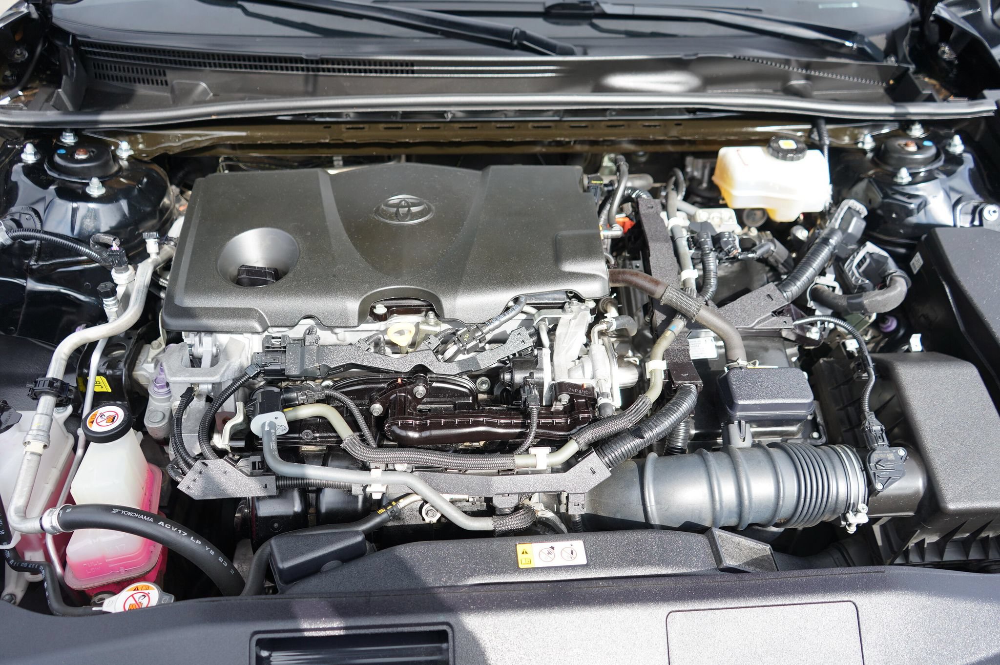 Used 2019 Toyota Camry SE w/ Audio Package FWD image 10