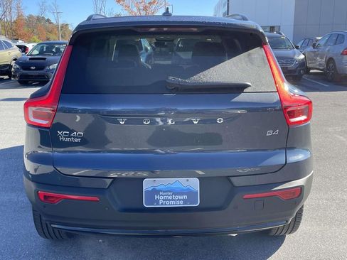New 2026 Volvo XC40 B4 Plus w/ Protection Package Premier image 27