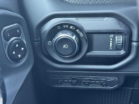 New 2026 Jeep Wrangler Rubicon AWD/4WD image 21
