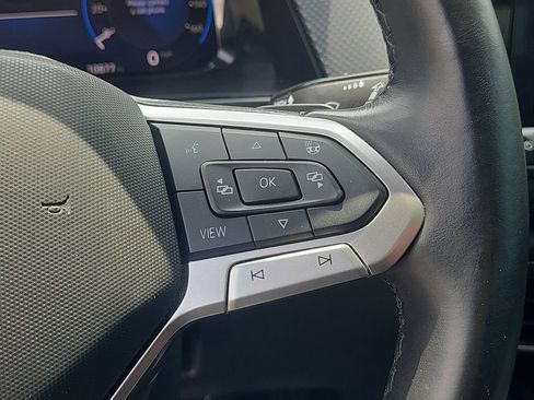 Used 2024 Volkswagen Atlas Cross Sport SEL R-Line AWD/4WD image 30