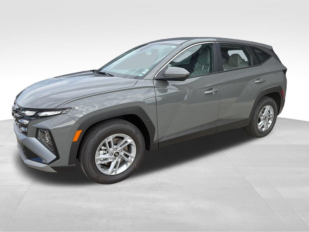 New 2026 Hyundai Tucson SE FWD 360° Tour