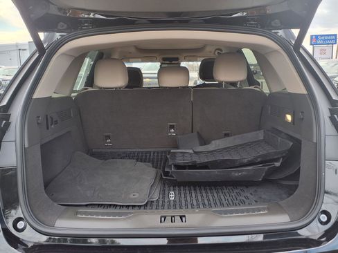 Used 2024 Lincoln Nautilus Reserve w/ Equipment Group 202A image 17