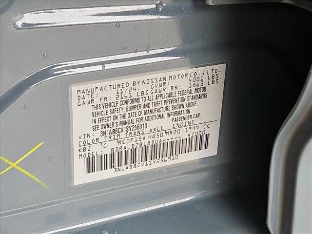 Used 2025 Nissan Sentra SV FWD image 24