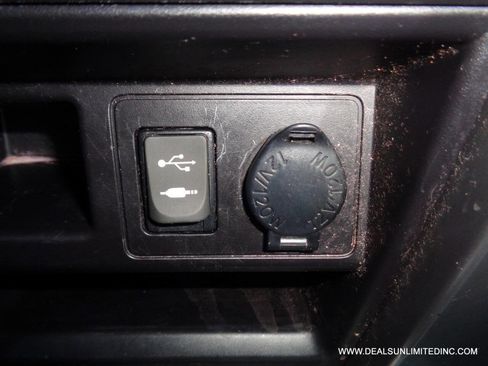 Used 2015 Toyota 4Runner SR5 image 16