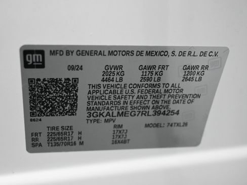 Used 2024 GMC Terrain SLE FWD image 14