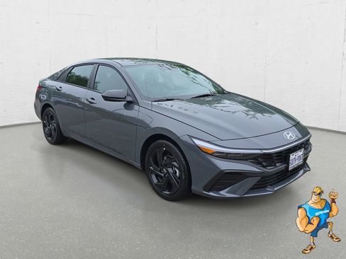 New 2026 Hyundai Elantra Sport w/ Cargo Package FWD image 3