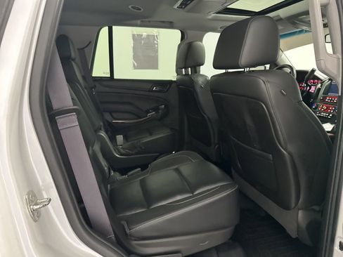 Used 2016 GMC Yukon SLT w/ Open Road Package AWD/4WD image 27