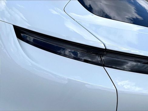 Certified 2024 Porsche Taycan RWD image 21