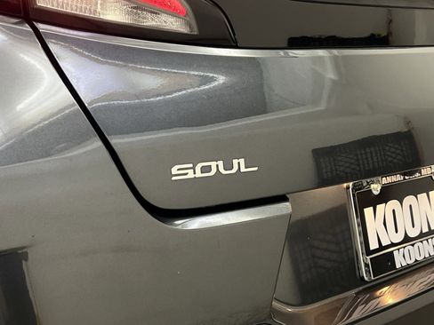 Used 2024 Kia Soul LX w/ Option Group 015 image 25