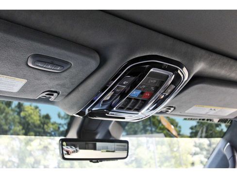 Used 2023 Jeep Grand Wagoneer Series II w/ Premium Group II AWD/4WD image 22
