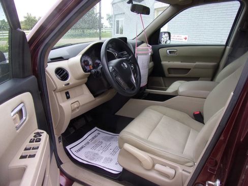 Used 2013 Honda Pilot LX image 2