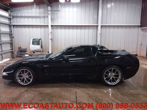 Used 2003 Chevrolet Corvette Coupe w/ Preferred Equipment Group image 6