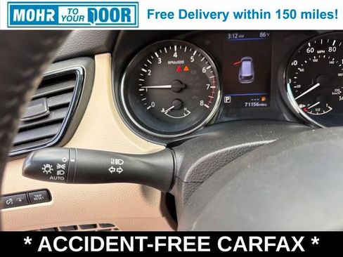 Used 2020 Nissan Rogue SV FWD image 21