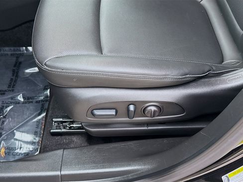 Used 2024 Buick Encore GX Sport Touring w/ Comfort Package image 17