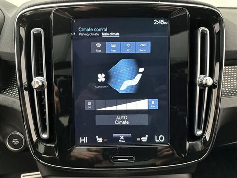 Used 2021 Volvo XC40 T5 R-Design w/ Advanced Package image 19